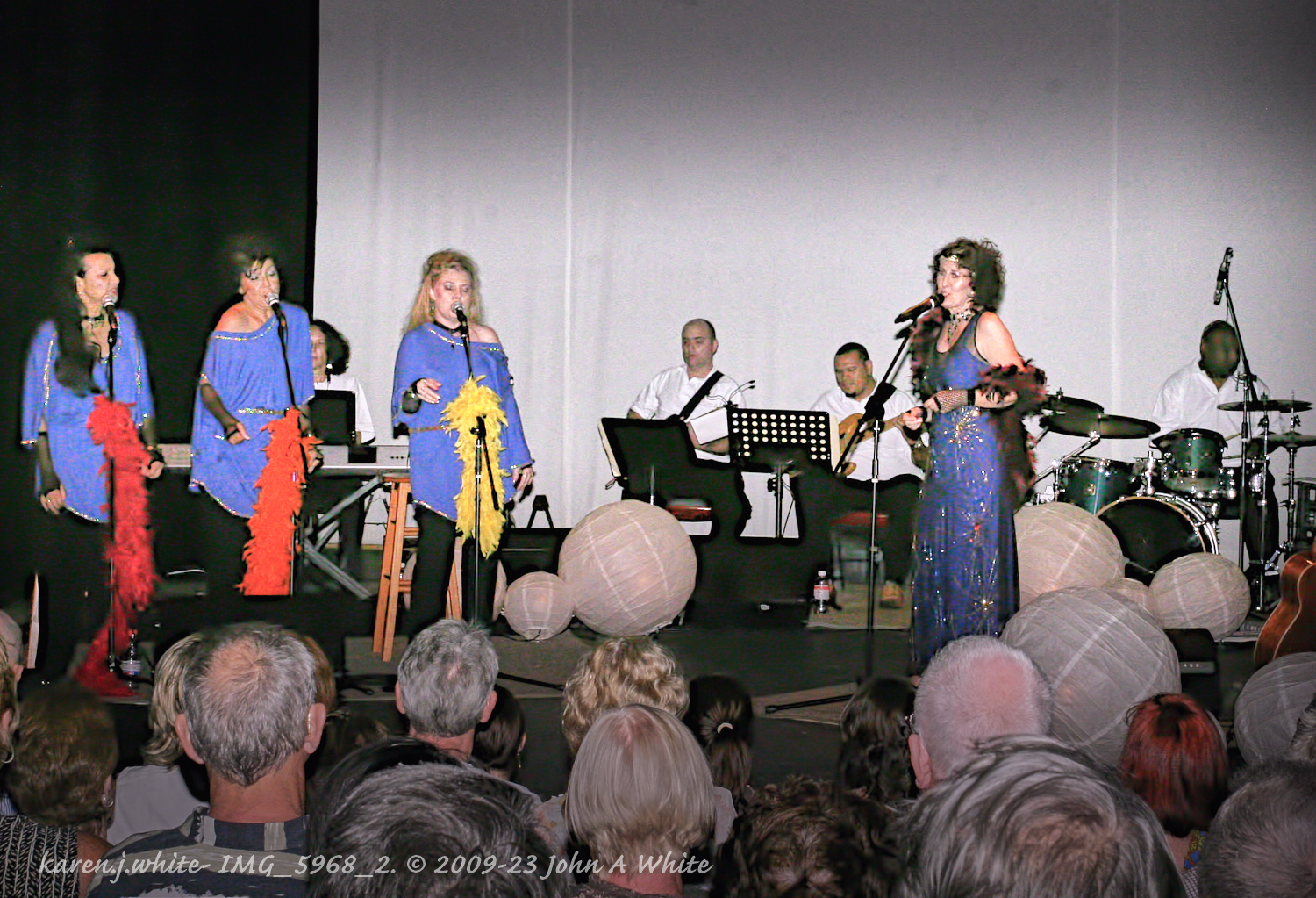 Karen J White - Quintessential Quirk 2009